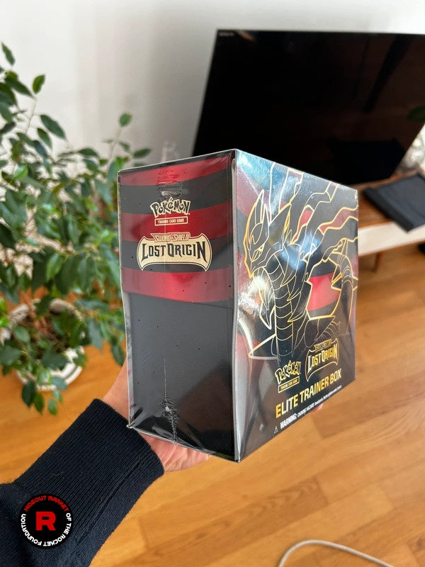 Pokemon Lost Origin - Élite Trainer Box - Sword and Shield